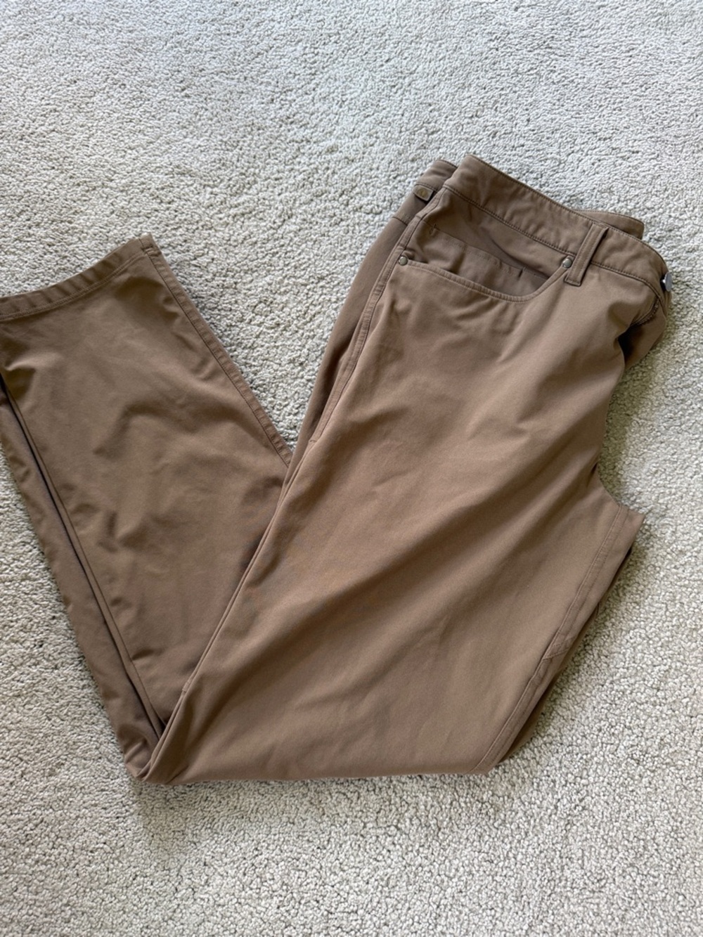 Men's Classic Lululemon ABC Straight Fit Pants in Brown